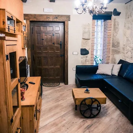 La Casa Del Medio Curiel de Duero