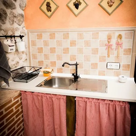 La Casa Del Medio *