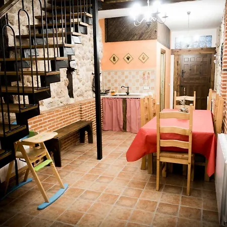 La Casa Del Medio Curiel de Duero