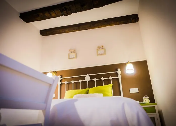 La Casa Del Medio Curiel de Duero